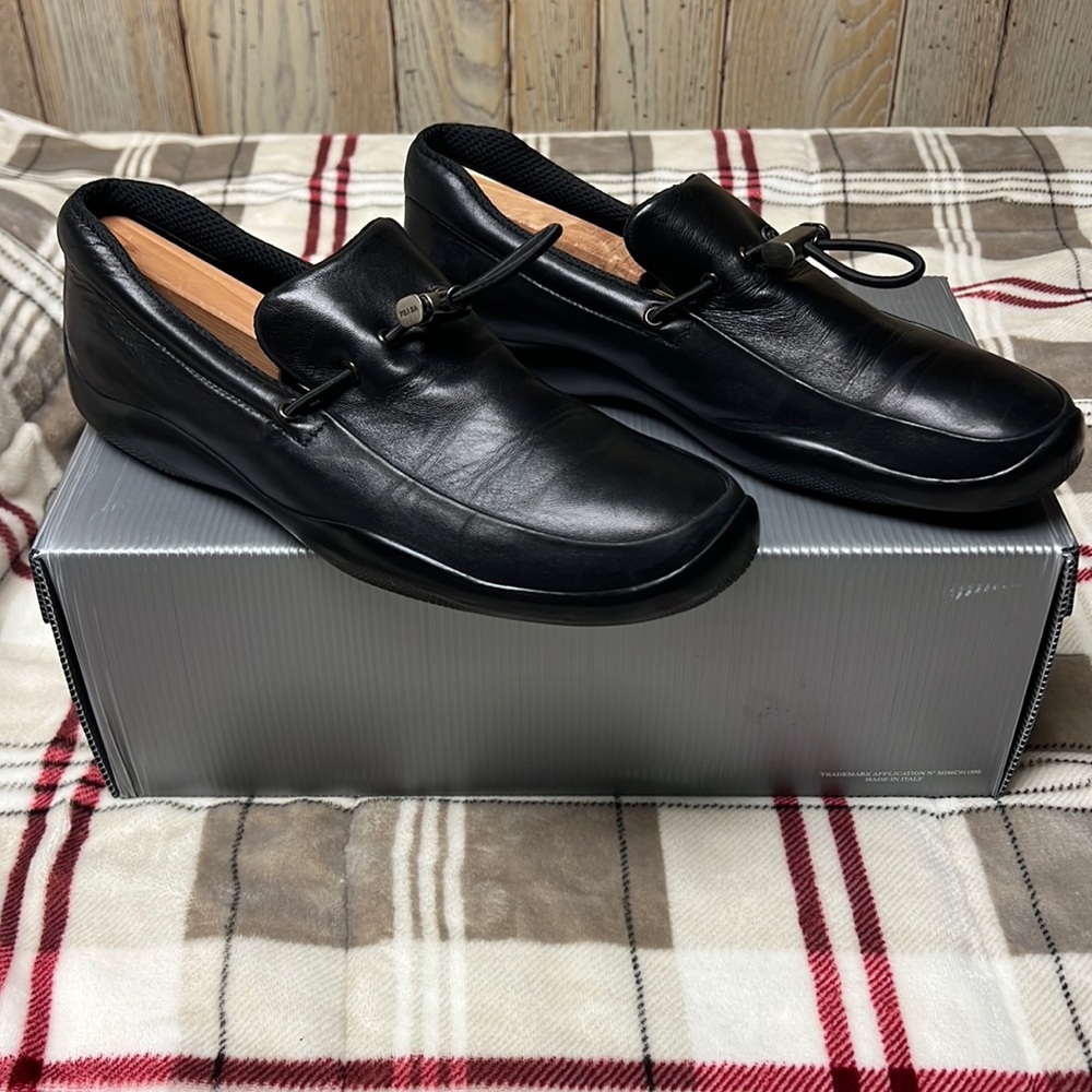Pre owned Prada loafer Napa sport shoes